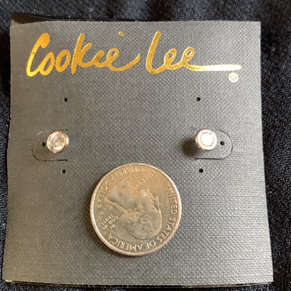 Cookie Lee cubic zirconia earrings - Picture 4 of 4